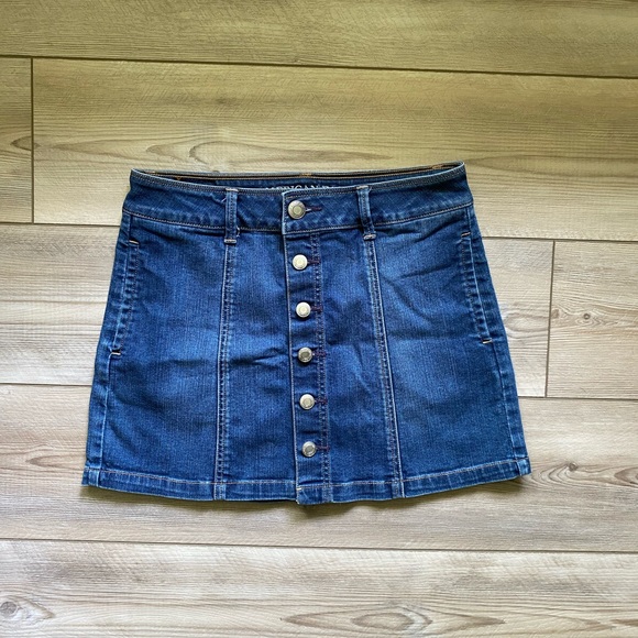 American Eagle Outfitters Dresses & Skirts - American Eagle Jean Button Down Skirt
